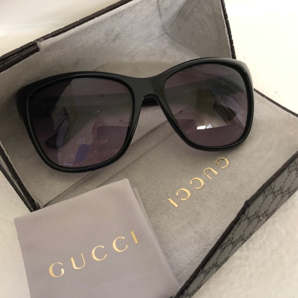 Gucci Accessories - Gucci Blk Horsebit Sunglasses -  Authentic - NWOT
